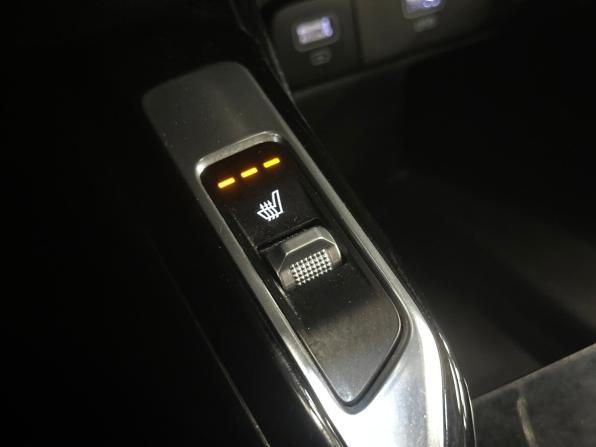 Kia Sorento IV с пробегом 2021 года, цена 3 180 000 рублей, 106827 км, внедорожник, Автокод Объявления