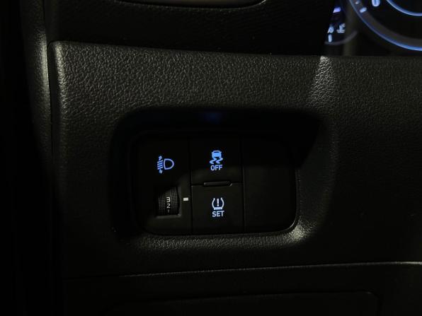 Hyundai Creta II с пробегом 2021 года, цена 2 200 000 рублей, 80510 км, внедорожник, Автокод Объявления