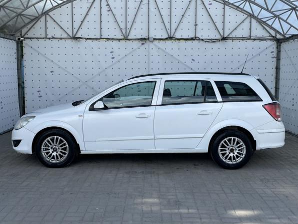 Opel Astra H Рестайлинг с пробегом 2008 года, цена 450 000 рублей, 175672 км, седан, Автокод Объявления