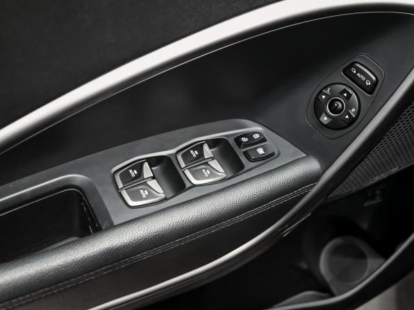 Hyundai Santa Fe III Рестайлинг с пробегом 2016 года, цена 1 790 000 рублей, 213671 км, внедорожник, Автокод Объявления