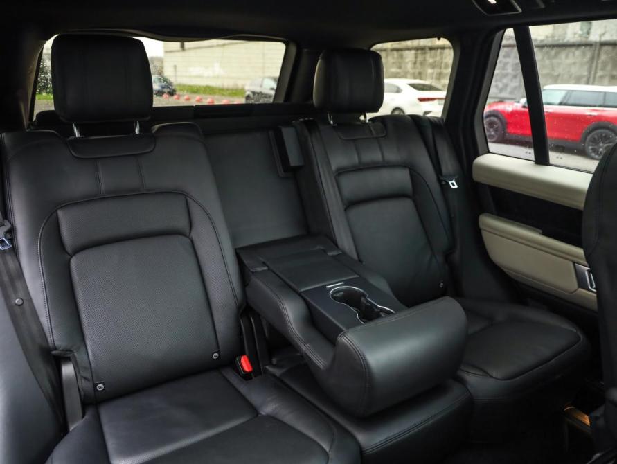 Land Rover Range Rover IV Рестайлинг Санкт-Петербург  - изображение 36