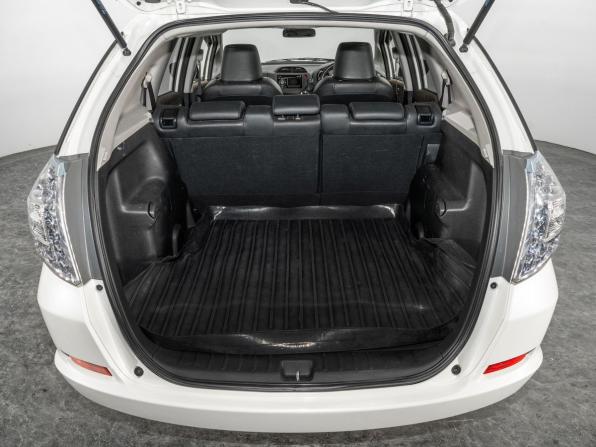 Honda Fit Shuttle I с пробегом 2012 года, цена 880 500 рублей, 205348 км, универсал, Автокод Объявления