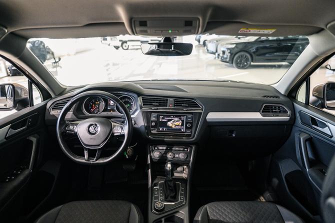 Volkswagen Tiguan II с пробегом 2018 года, цена 2 580 000 рублей, 90622 км, внедорожник, Автокод Объявления
