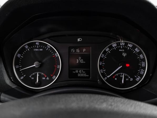 Skoda Octavia II (A5) Рестайлинг с пробегом 2011 года, цена 749 000 рублей, 80700 км, лифтбек, Автокод Объявления