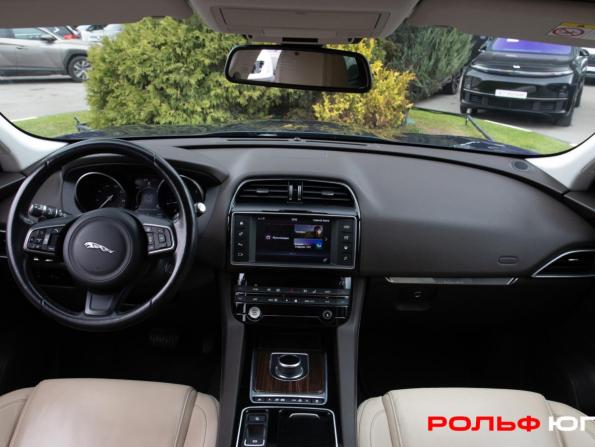 Jaguar F-Pace I с пробегом 2017 года, цена 2 648 000 рублей, 55148 км, внедорожник, Автокод Объявления