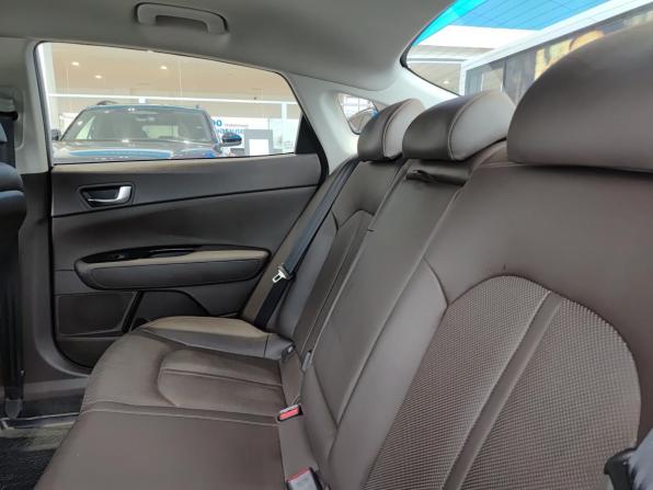Kia Optima IV Рестайлинг с пробегом 2019 года, цена 2 155 000 рублей, 95362 км, седан, Автокод Объявления
