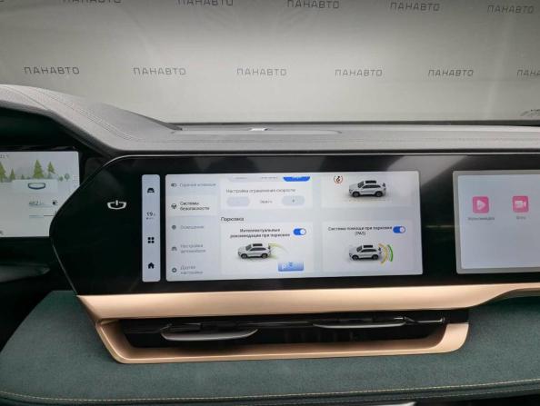 Geely Monjaro I с пробегом 2023 года, цена 3 097 000 рублей, 60251 км, внедорожник, Автокод Объявления