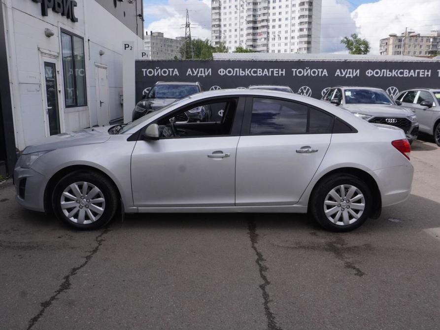 Chevrolet Cruze I Рестайлинг Москва  - изображение 8