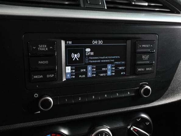 Kia Rio IV Рестайлинг с пробегом 2021 года, цена 1 359 000 рублей, 58468 км, седан, Автокод Объявления