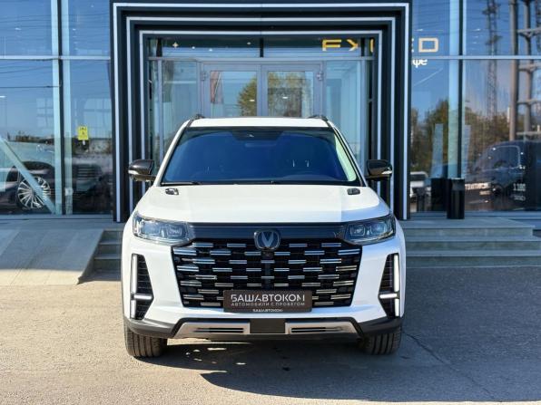 Changan CS95 I Рестайлинг 2 с пробегом 2023 года, цена 3 050 000 рублей, 30005 км, внедорожник, Автокод Объявления
