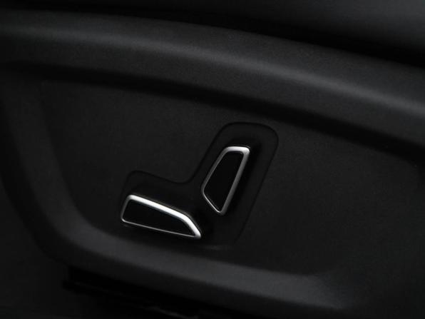 Changan UNI-V I с пробегом 2023 года, цена 2 167 077 рублей, 46192 км, лифтбек, Автокод Объявления