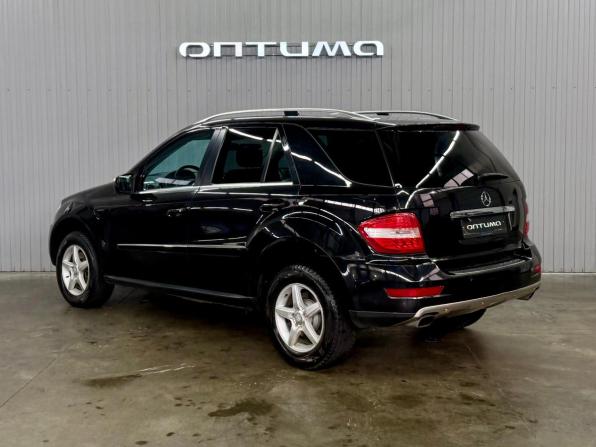 Mercedes-Benz M-Класс II (W164) Рестайлинг с пробегом 2009 года, цена 1 437 000 рублей, 315077 км, внедорожник, Автокод Объявления