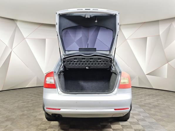 Skoda Octavia II (A5) Рестайлинг с пробегом 2011 года, цена 735 000 рублей, 214641 км, лифтбек, Автокод Объявления