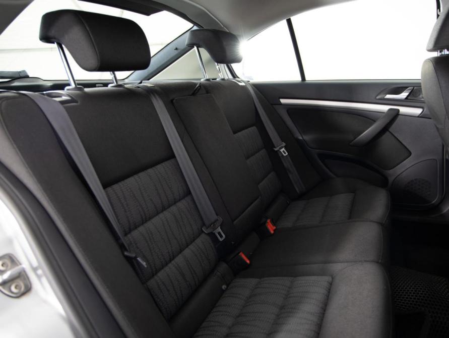 Skoda Octavia II (A5) Рестайлинг Санкт-Петербург  - изображение 13