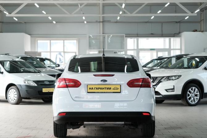 Ford Focus III Рестайлинг с пробегом 2016 года, цена 1 029 000 рублей, 118000 км, седан, Автокод Объявления