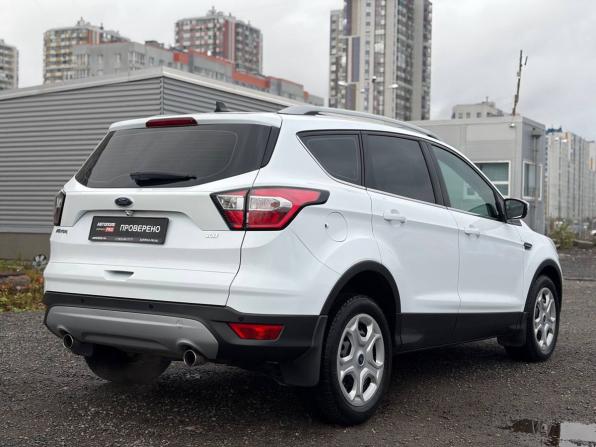 Ford Kuga II Рестайлинг с пробегом 2017 года, цена 1 495 000 рублей, 190000 км, внедорожник, Автокод Объявления