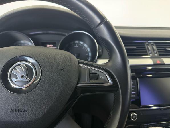 Skoda Superb II Рестайлинг с пробегом 2014 года, цена 1 549 000 рублей, 130000 км, лифтбек, Автокод Объявления