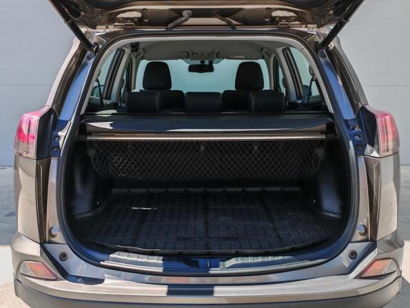 Toyota RAV4 IV (XA40) Рестайлинг с пробегом 2016 года, цена 2 226 000 рублей, 158767 км, внедорожник, Автокод Объявления