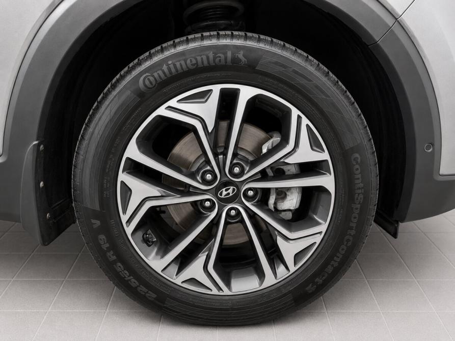 Hyundai Santa Fe IV Москва  - изображение 18