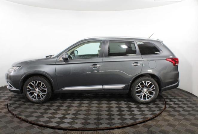 Mitsubishi Outlander III Рестайлинг 2 с пробегом 2015 года, цена 2 010 000 рублей, 126000 км, внедорожник, Автокод Объявления