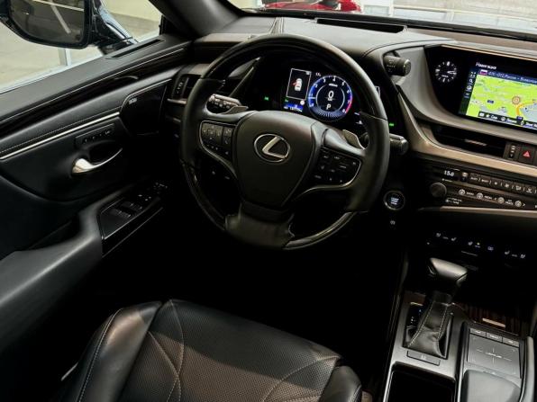 Lexus ES VII с пробегом 2020 года, цена 3 999 000 рублей, 137769 км, седан, Автокод Объявления