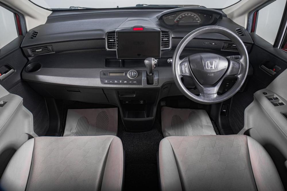 Honda Freed I Томск  - изображение 12