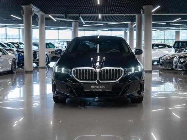 BMW 5 серии VIII (G60/G61/G68) с пробегом 2025 года, цена 8 450 000 рублей, 8845 км, седан, Автокод Объявления