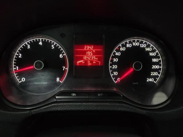 Volkswagen Polo V с пробегом 2014 года, цена 667 000 рублей, 184237 км, седан, Автокод Объявления