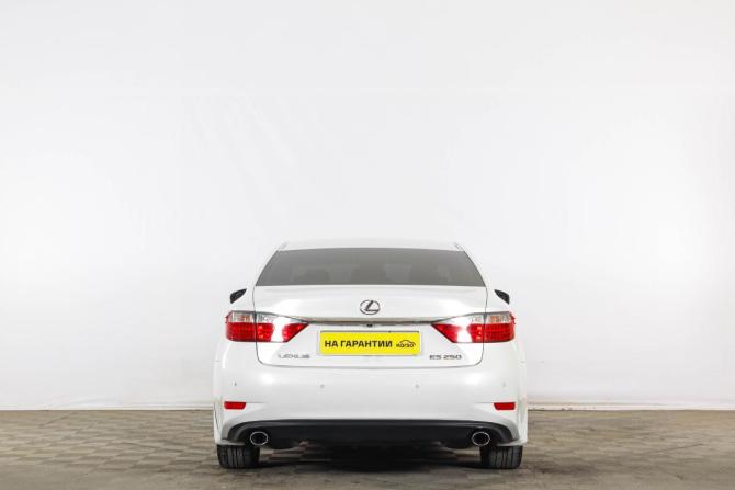 Lexus ES VI с пробегом 2012 года, цена 2 149 000 рублей, 302000 км, седан, Автокод Объявления