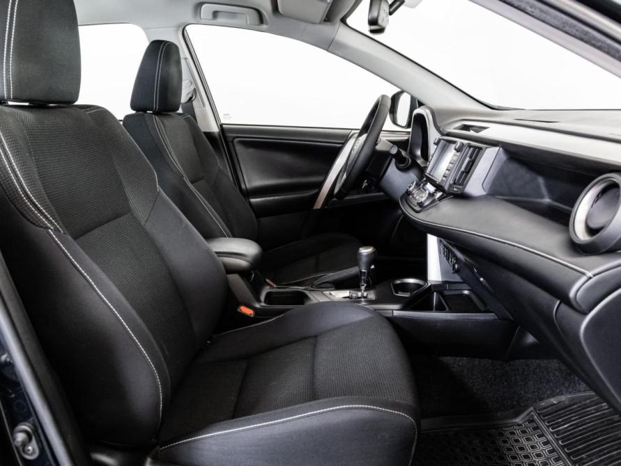 Toyota RAV4 IV (XA40) Рестайлинг Санкт-Петербург  - изображение 18