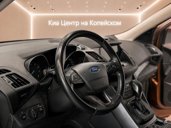 Ford Kuga II Рестайлинг с пробегом 2017 года, цена 1 745 000 рублей, 141130 км, внедорожник, Автокод Объявления