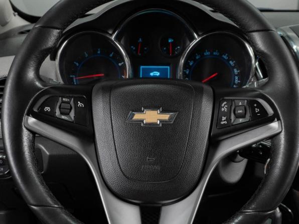 Chevrolet Cruze I Рестайлинг с пробегом 2013 года, цена 850 000 рублей, 215922 км, седан, Автокод Объявления