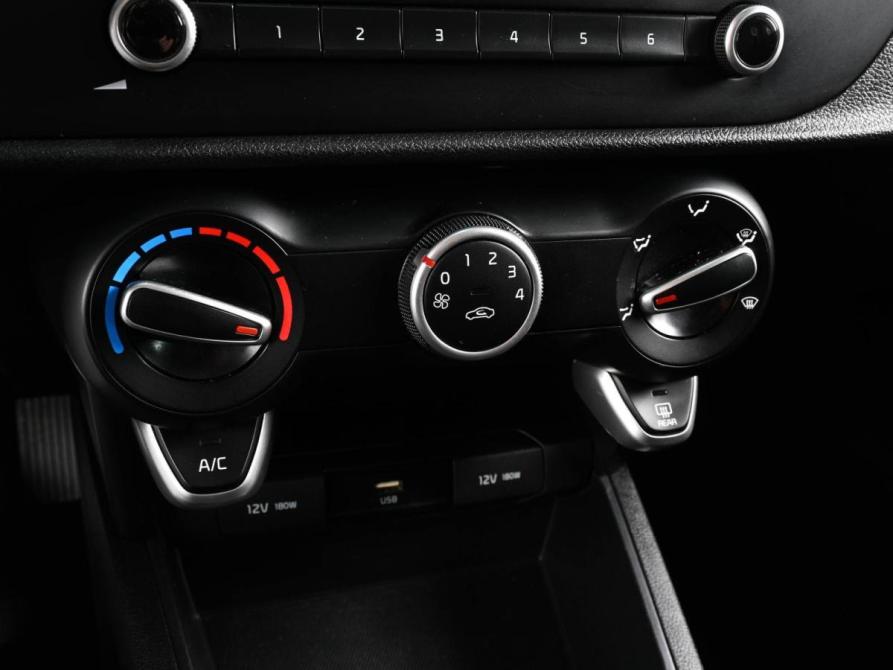 Kia Rio IV Рестайлинг Ростов-на-Дону  - изображение 14