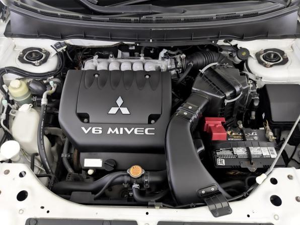 Mitsubishi Outlander II Рестайлинг с пробегом 2011 года, цена 1 420 000 рублей, 202648 км, внедорожник, Автокод Объявления