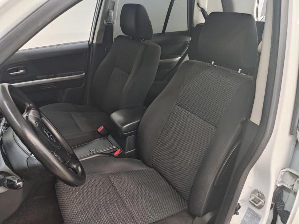 Suzuki Grand Vitara II Рестайлинг с пробегом 2011 года, цена 1 120 000 рублей, 172829 км, внедорожник, Автокод Объявления