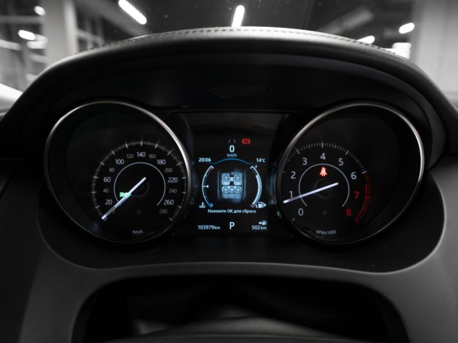 Jaguar E-Pace I Москва  - изображение 11