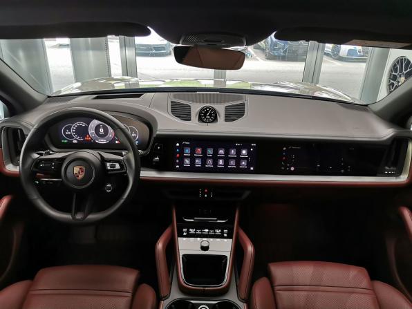 Porsche Cayenne III Рестайлинг с пробегом 2024 года, цена 14 900 000 рублей, 16857 км, внедорожник, Автокод Объявления