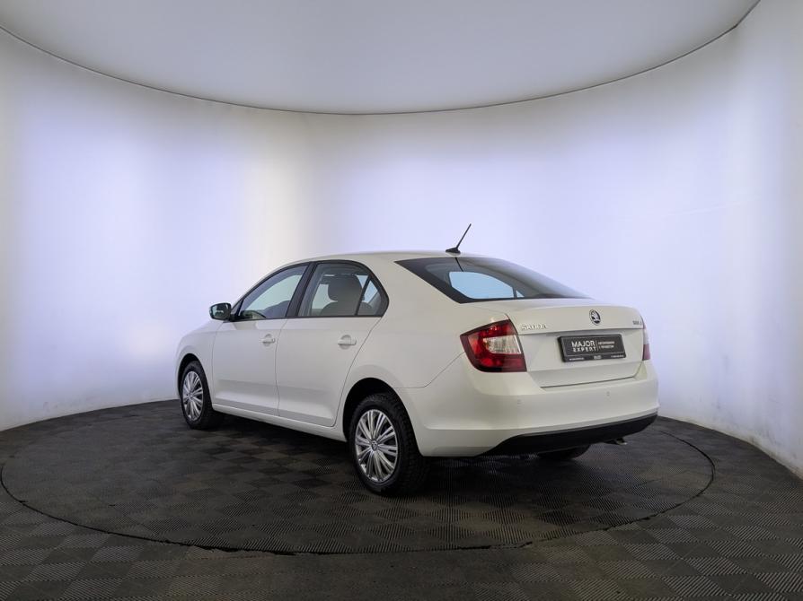 Skoda Rapid I Рестайлинг Москва  - изображение 7