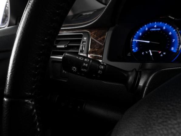 Toyota Camry VII (XV50) Рестайлинг 2 с пробегом 2018 года, цена 2 389 000 рублей, 189858 км, седан, Автокод Объявления
