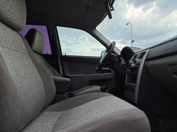 Lada (ВАЗ) Priora I с пробегом 2010 года, цена 295 000 рублей, 257531 км, седан, Автокод Объявления
