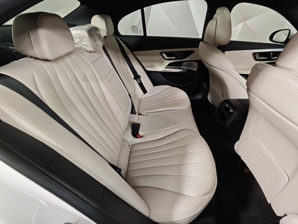 Mercedes-Benz E-Класс VI (W214 S214) с пробегом 2026 года, цена 8 500 000 рублей, 265 км, седан, Автокод Объявления