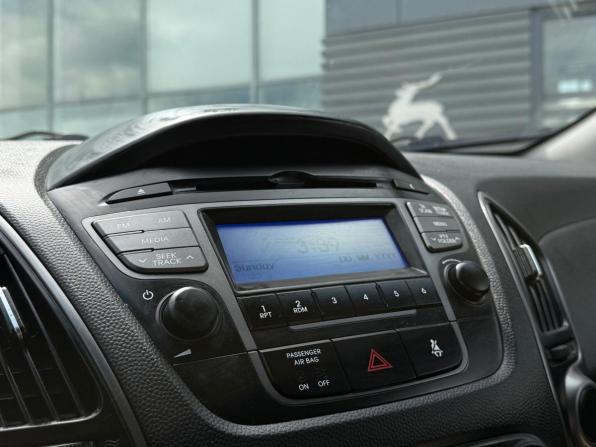 Hyundai ix35 I Рестайлинг с пробегом 2014 года, цена 1 490 000 рублей, 136900 км, внедорожник, Автокод Объявления