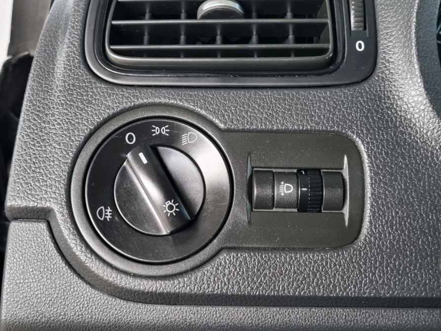 Volkswagen Polo V Рестайлинг Петрозаводск  - изображение 21