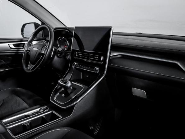 Haval M6 II с пробегом 2023 года, цена 1 500 000 рублей, 100000 км, внедорожник, Автокод Объявления