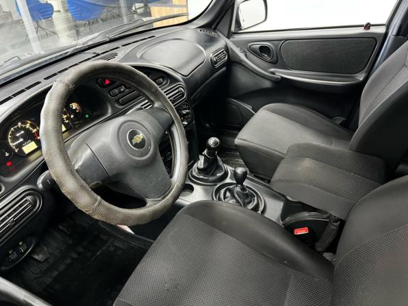 Chevrolet Niva I Рестайлинг с пробегом 2017 года, цена 720 000 рублей, 135650 км, внедорожник, Автокод Объявления