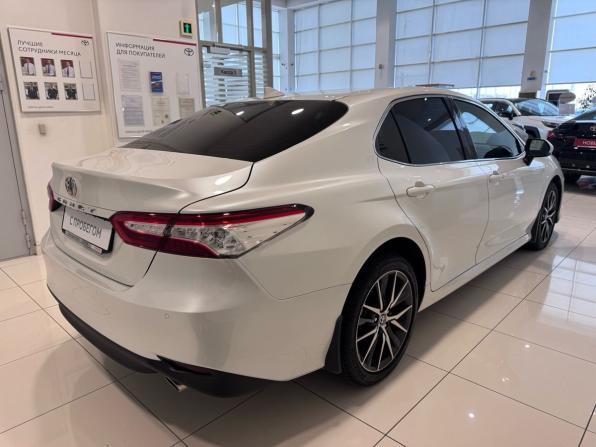 Toyota Camry VIII (XV70) Рестайлинг с пробегом 2022 года, цена 3 170 000 рублей, 33110 км, седан, Автокод Объявления