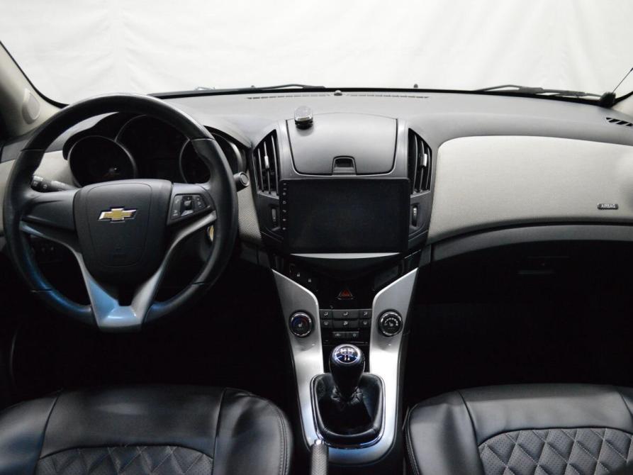 Chevrolet Cruze I Рестайлинг Санкт-Петербург  - изображение 14