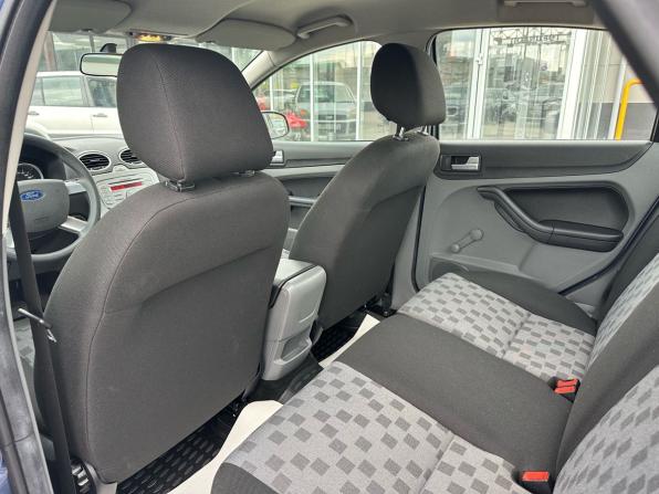 Ford Focus II Рестайлинг с пробегом 2009 года, цена 1 450 000 рублей, 13733 км, седан, Автокод Объявления