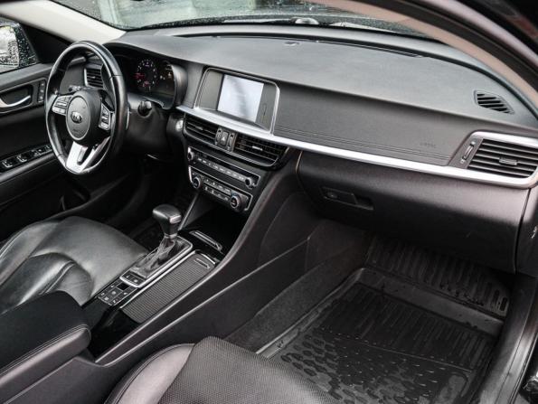 Kia Optima IV Рестайлинг с пробегом 2018 года, цена 2 020 000 рублей, 79919 км, седан, Автокод Объявления