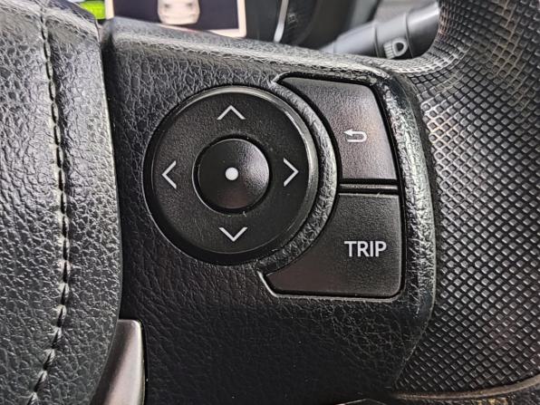 Toyota Corolla XI (E160 E170) Рестайлинг 2 с пробегом 2018 года, цена 1 390 000 рублей, 85579 км, универсал, Автокод Объявления